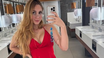 Sophi Delyon contou que prefere se relacionar com homens sem dinheiro - Foto: Reprodução/ Instagram@sophidelyon
